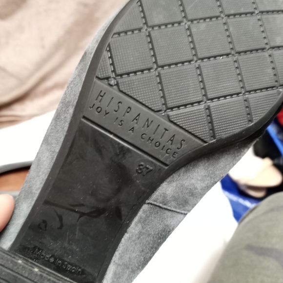 Final Sale  - HISPANITAS Gray Suede w/Black Satin Bow Calani Pump - Picture 7 of 8